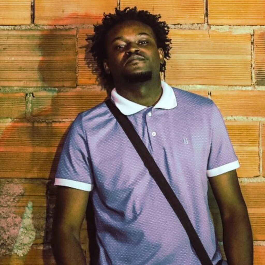 DJ Renan Valle lançou álbum do ritmo esquenta para preservar o estilo. (Foto: Instagram / Reprodução)