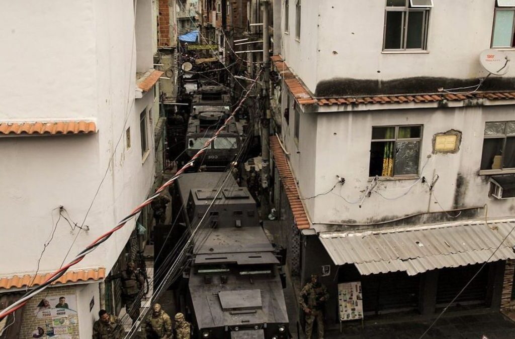 Além dos impactos no cotidiano e as mortes também há impactos na saúde mental dos moradores. (Foto: Pedro Padro)